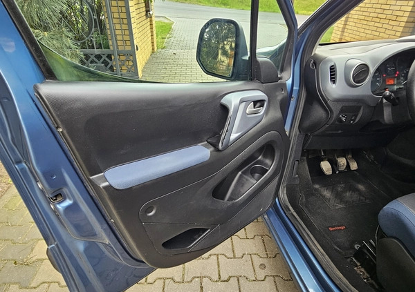 Citroen Berlingo cena 19900 przebieg: 240000, rok produkcji 2008 z Kostrzyn małe 277